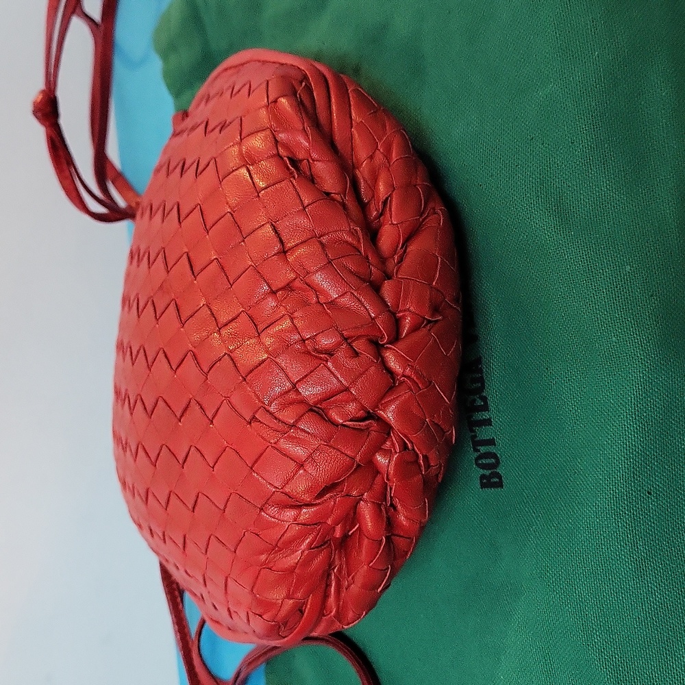Bottega Veneta Red intrecciato Leather Bag - Picture 6 of 13